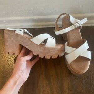 Nasty Gal white heeled sandals with beige bottom, size 7